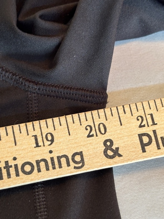 Nike Running Dri-Fit Women's Dark Black Long Sleeve Tee Size M NWOT - Picture 6 of 9